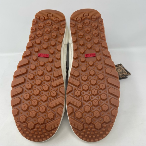 New Vans SK8-HI Gore-tex Mte-3 'Gray Black White' VN0A5I11COI Mens Sz 9 - Picture 11 of 11